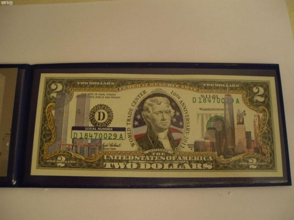 2 доллара США,цветная,Памяти 11 сентября!