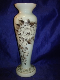 вазочка № 18 молочное стекло с ручной росписью