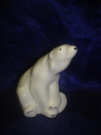 Статуэтка белый медведь лфз