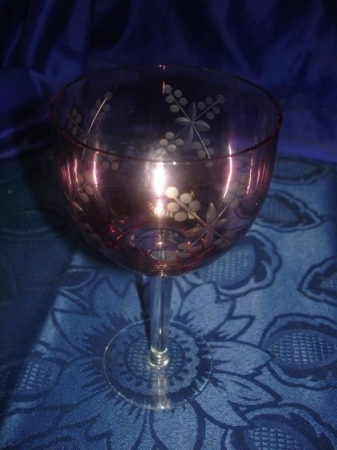 старинный бокал для вина(мыльное стекло-НЭП)