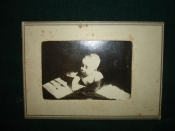 Старинное фото на паспарту:МЛАДЕНЕЦ,1927г.,Ленинград