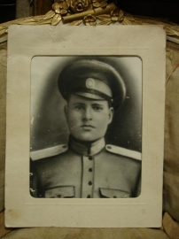 Большое старинное фото военного в паспарту,Россия