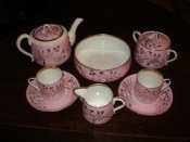 Старинный чайный, розовый с золотом сервиз РОМАШКИ(часть), фарфор,КУЗНЕЦОВ в ДУЛЕВЕ, Россия