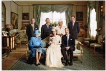 Е.В. Королева Елизавета II Королевская семья Принцы Филипп, Чарльз, Уильям, Гарри и Георг 2013 г.
