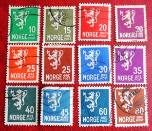 Норвегия 1922-24 1940-46 Лев Герб Sc#101,103, ...-202А Used 