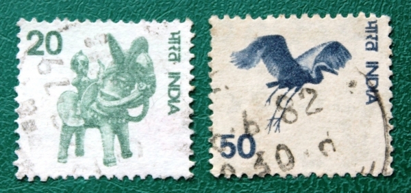 Индия 1975 Лошадь Журавль Sc#672, 679 Used