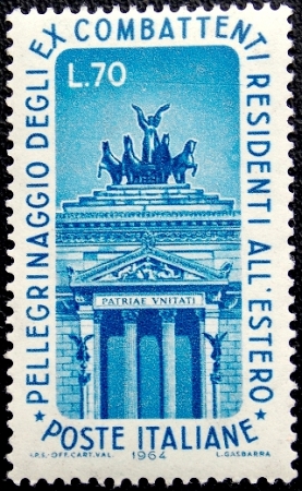 Италия 1964 год . Пропилеем памятника Витторио Эмануэлю II в Риме