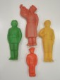 7 винтажных солдатиков гусар, красноармеец, десантник, морячок, игрушки пластмасса пластик СССР - вид 3