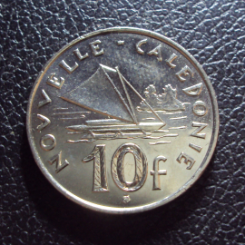 Новая Каледония 10 франков 2003 год.