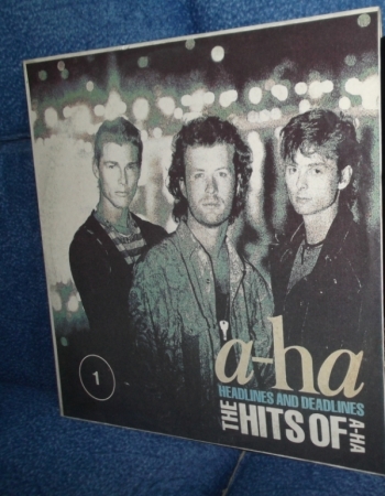 A-HA	Headlines and deadlines - the hits of A-ha (1)		    LP