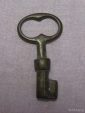 Старинный бронзовый ключ 18-19 век Германия - вид 1