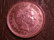 Великобритания, 1 пенни 2001 год (2)
