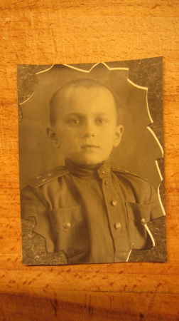 старое фото " Сын Полка " Мальчик Старший лейтенант .1940-45 год
