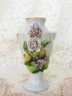 Фарфоровая вазочка с лепными цветами Начало 20 века Германия Высота 11,3 см.