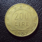Италия 200 лир 1987 год.