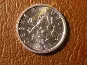 Чехия 10 геллеров 2001 год