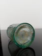 Старое стекло Кёнигсберга Мини бутылочка с надписью "ЛАКОВАЯ ФАБРИКА ВЪ РИГЕ" До 17 года Россия  - вид 4