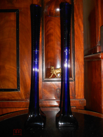 СТАРИННЫЕ ВАЗЫ ВЫТЯНУТЫЕ-БЕРЦ.ПАРА,синее/чернила стекло,ручная гранка БАХМЕТЬЕВ Россия 1890-е h-45см 