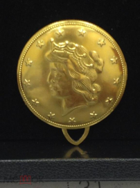 Швейцарские часы-монета "LOUVIC".
