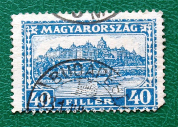 Венгрия 1928 Будапешт Дворец Sc#439 Used