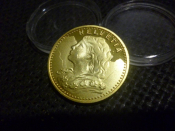 Копия золотой монеты Швейцарии 20 ФРАНКОВ HELVETIA  в капсуле.