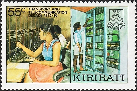 Кирибати 1987 год . Десятилетие транспорта и телекоммуникаций 1985-95 . Каталог 3,75 £.