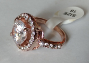 Роскошное кольцо с сапфиром и топазами в розовом золоте 18КGF размер 18