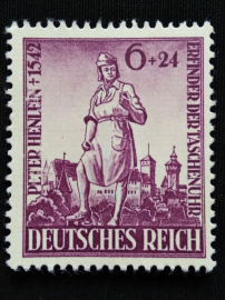 ГЕРМАНИЯ. Третий Рейх 1942 г. "Памятник изобретателю Питеру Хейнлену в г.Нюрнберг. Mi : 819 MNH**