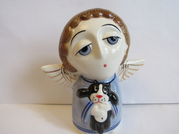 Ангел  с котиком статуэтка ,авторская керамика,Вербилки .роспись