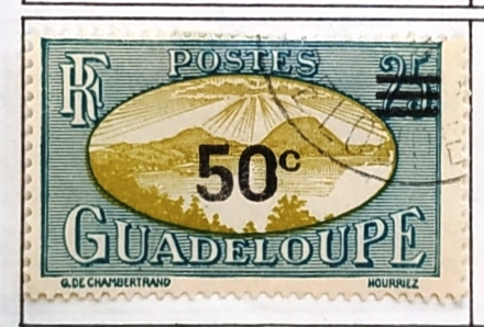 Гваделупа 1944 Saints Roadstead надпечатка  Sc# 165 Used