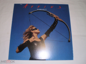 The Arrows – Stand Back - LP - Canada