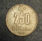 250000 лир (250 bin lira) 2003 года Турция KM# 1137