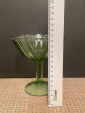 Ваза конфетница, «Неман» (?), ДХЗ (?) 1950-60 года, зелёное стекло, (урановое ?) - вид 2