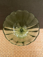 Ваза конфетница, «Неман» (?), ДХЗ (?) 1950-60 года, зелёное стекло, (урановое ?) - вид 5