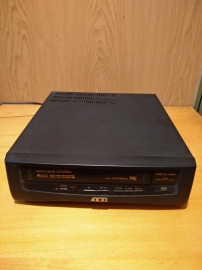 Видеоплеер кассетный проигрыватель пишущий AKAI VS-R120EDG Япония